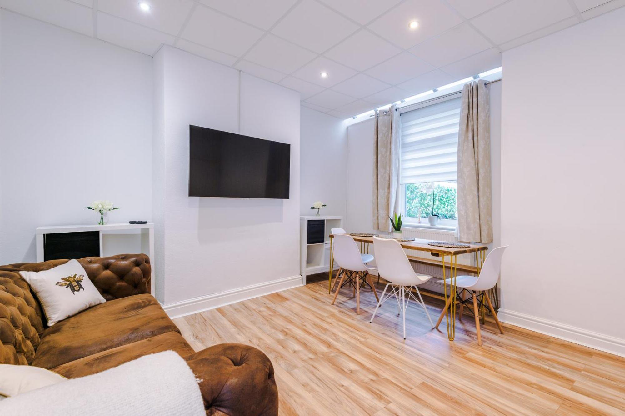 4 Bedroom Victorian House Manchester Dış mekan fotoğraf