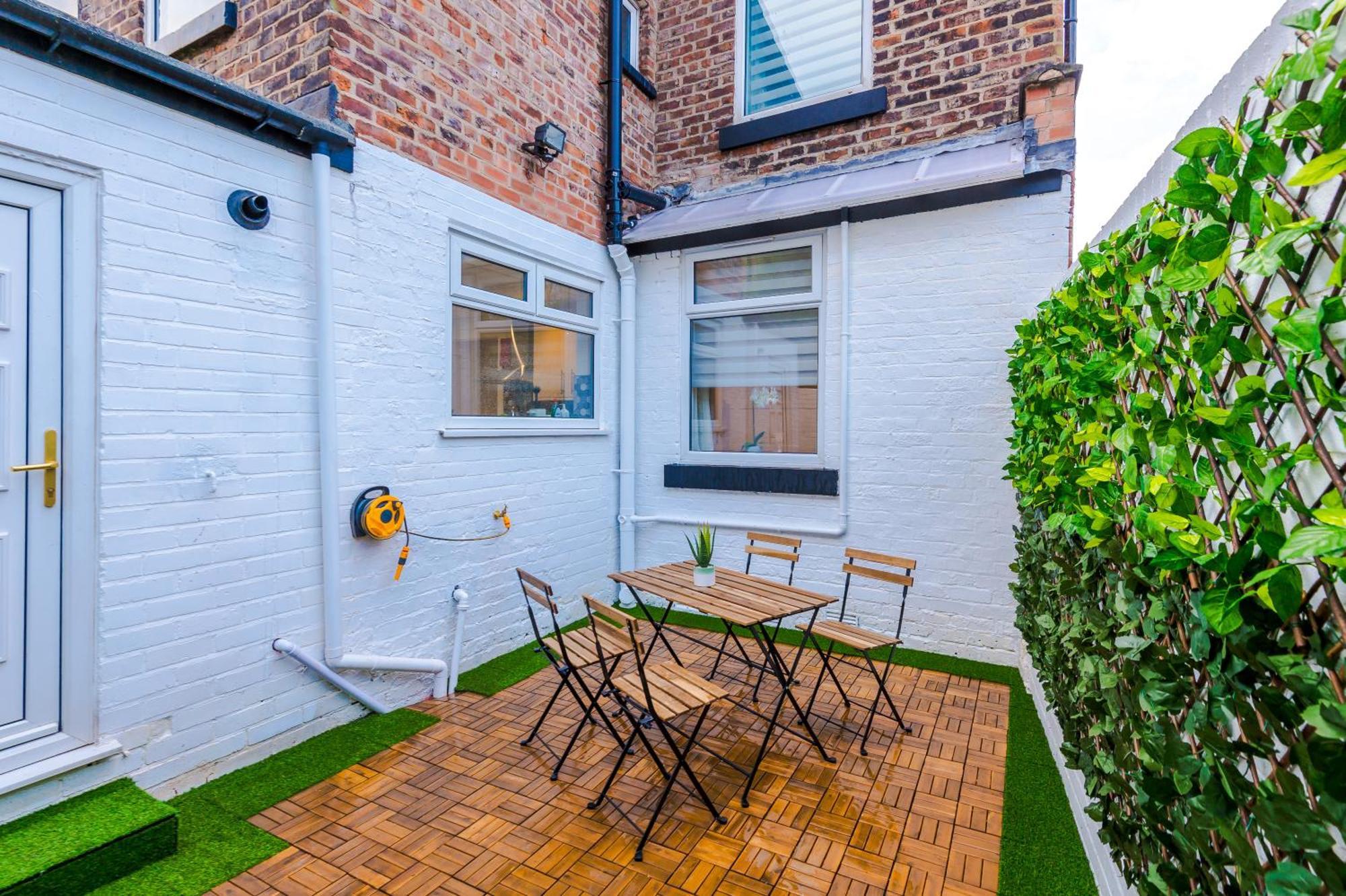 4 Bedroom Victorian House Manchester Dış mekan fotoğraf